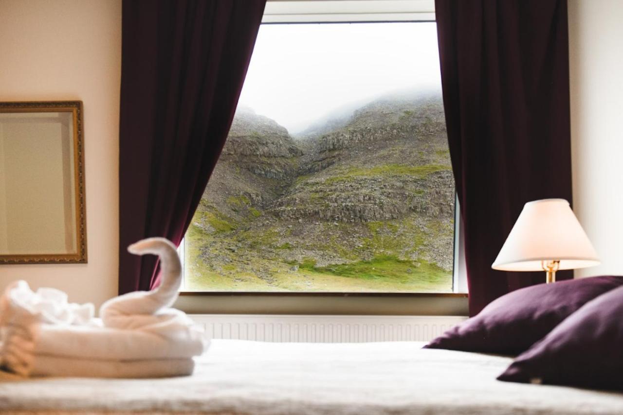 Hotel Latrabjarg Hnjotur Экстерьер фото