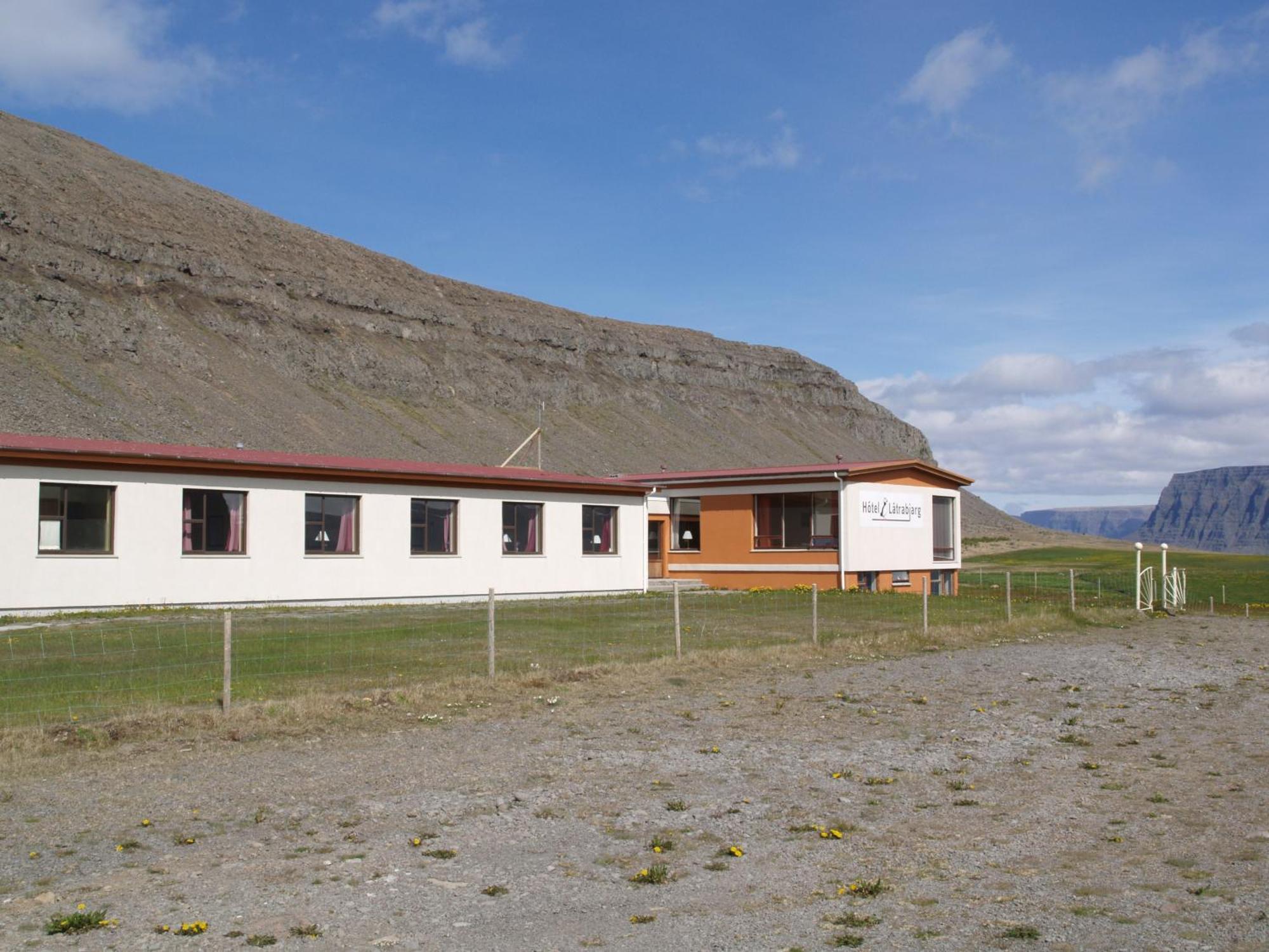 Hotel Latrabjarg Hnjotur Экстерьер фото